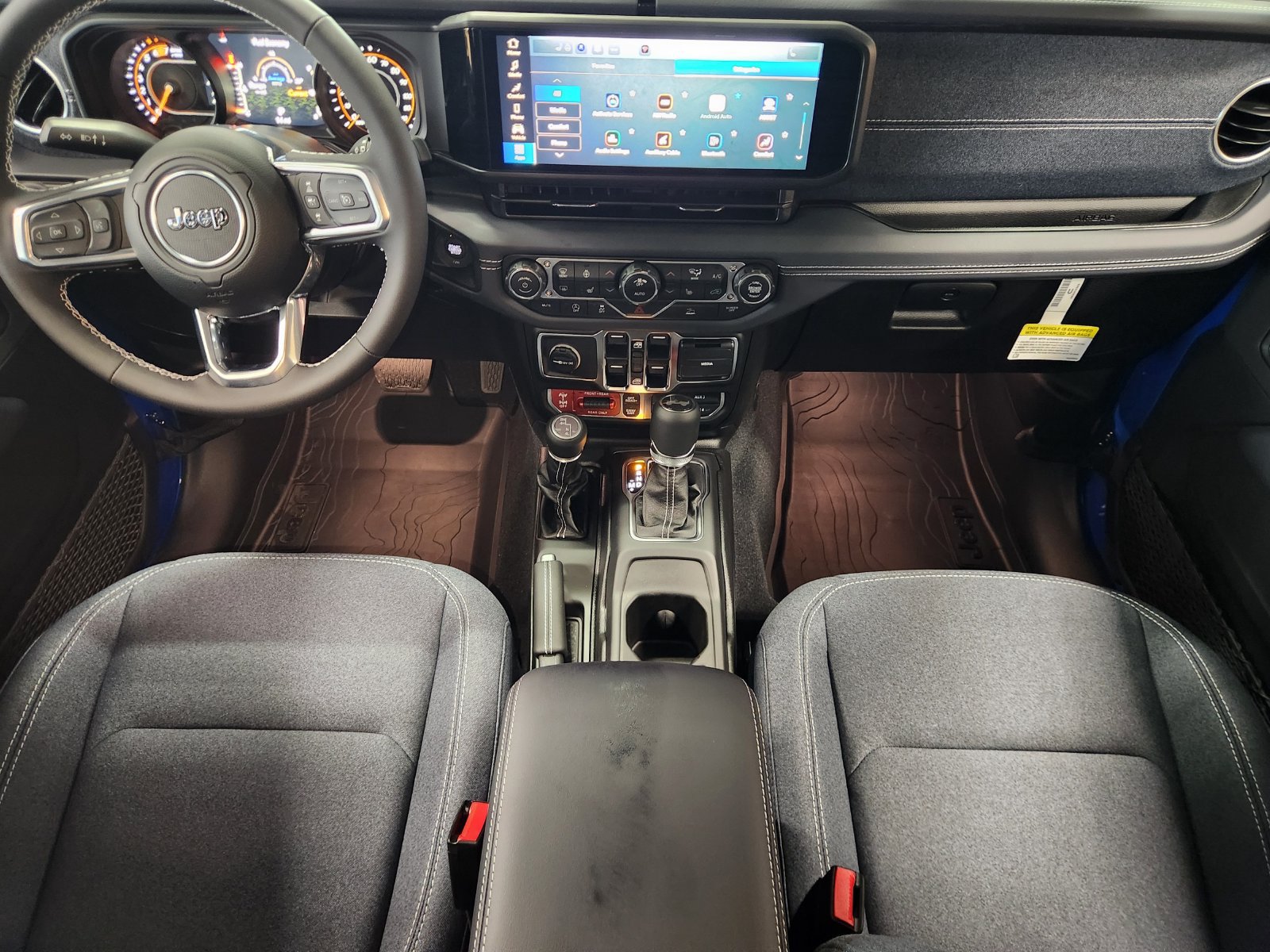 New 2026 Jeep Wrangler Unlimited Rubicon AWD/4WD image 19