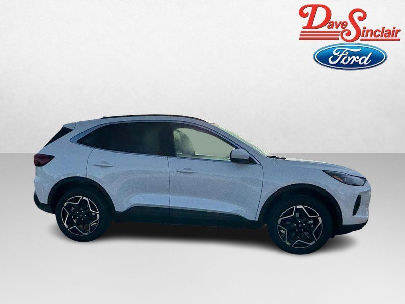 New 2026 Ford Escape Platinum image 5