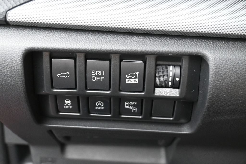 Used 2021 Subaru Forester Limited w/ Popular Package #3 AWD/4WD image 14