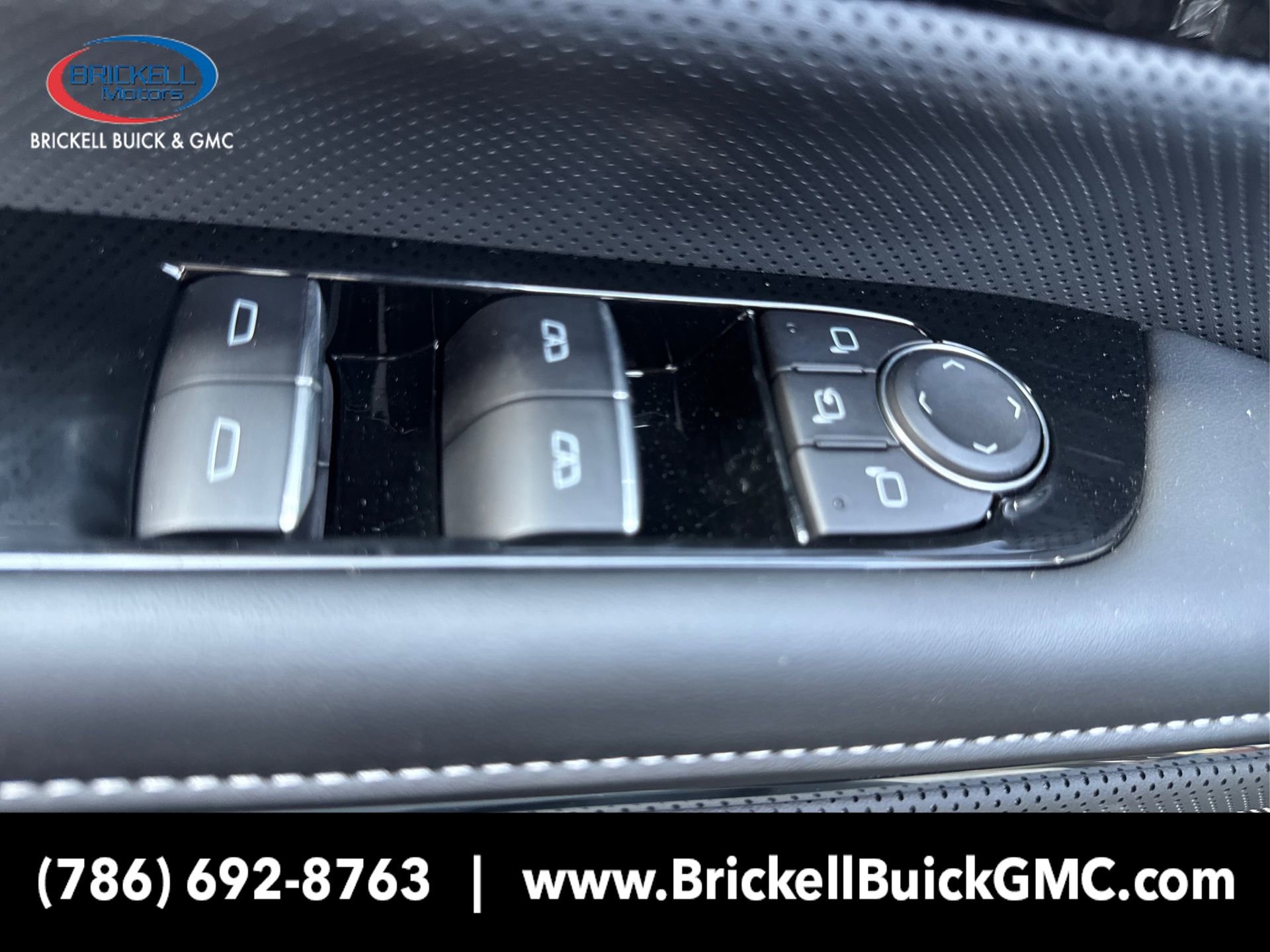 New 2025 GMC Sierra EV Denali image 34