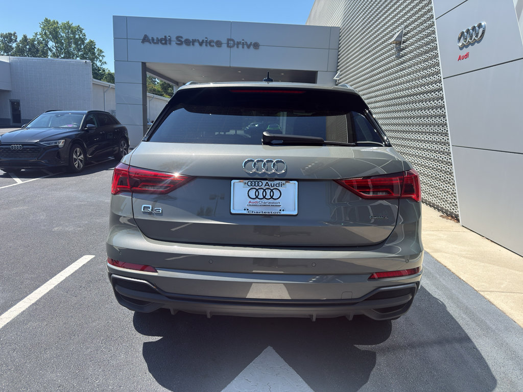Used 2023 Audi Q3 2.0T Premium Plus w/ Premium Plus Package AWD/4WD image 4