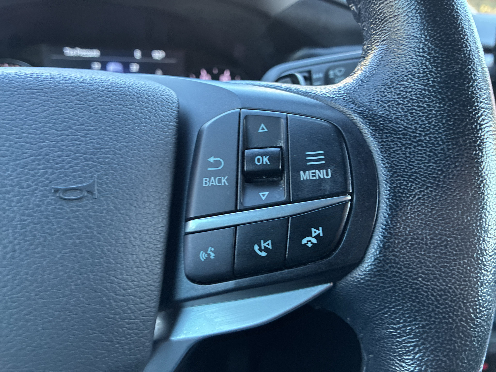Used 2020 Ford Explorer Limited AWD/4WD image 27