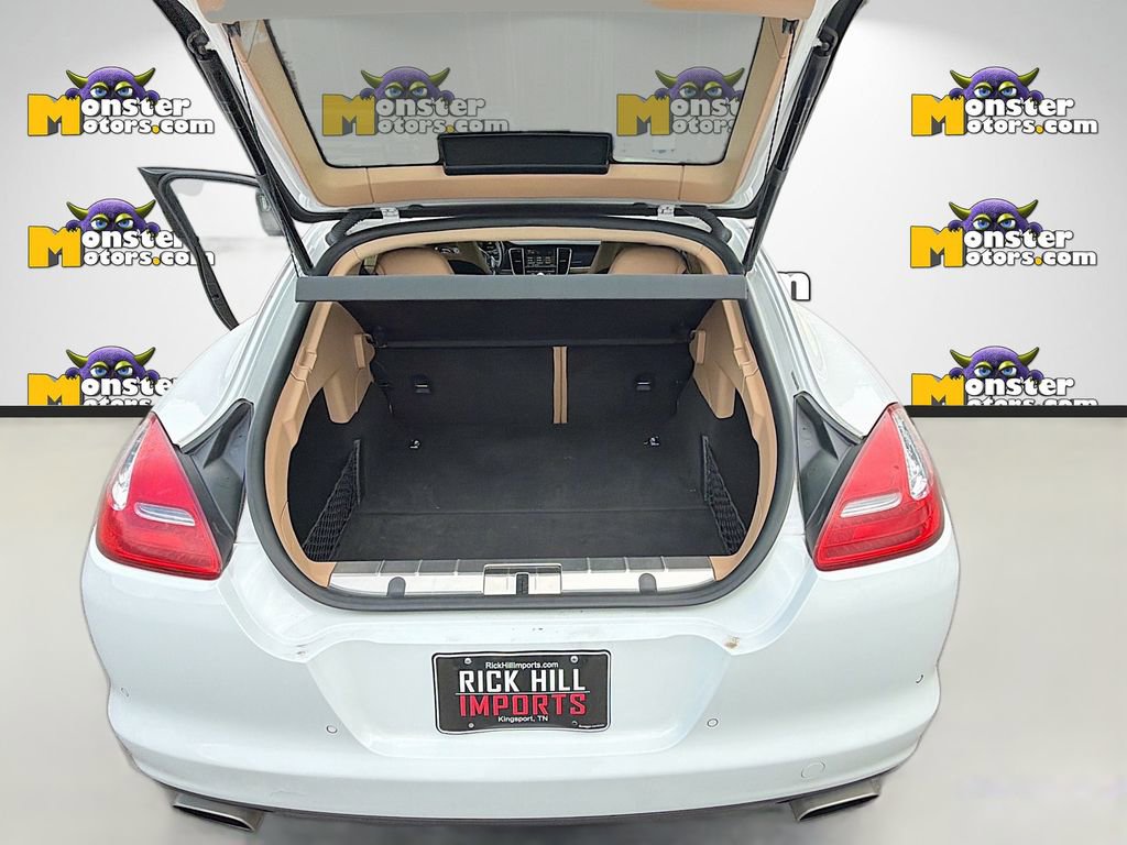 Used 2013 Porsche Panamera 4 Platinum Edition image 30