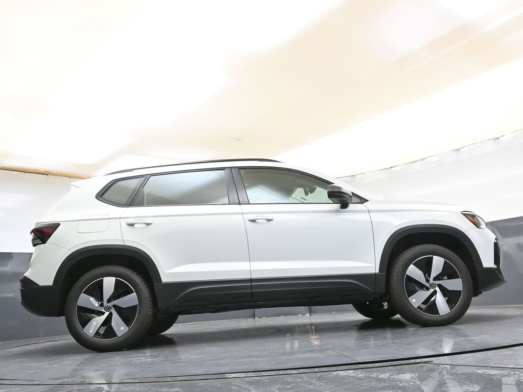 New 2025 Volkswagen Taos S image 39