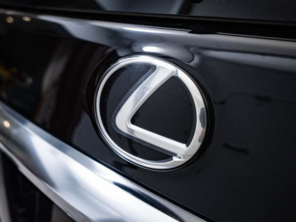 Used 2021 Lexus GX 460 Premium w/ Premium Package AWD/4WD image 18