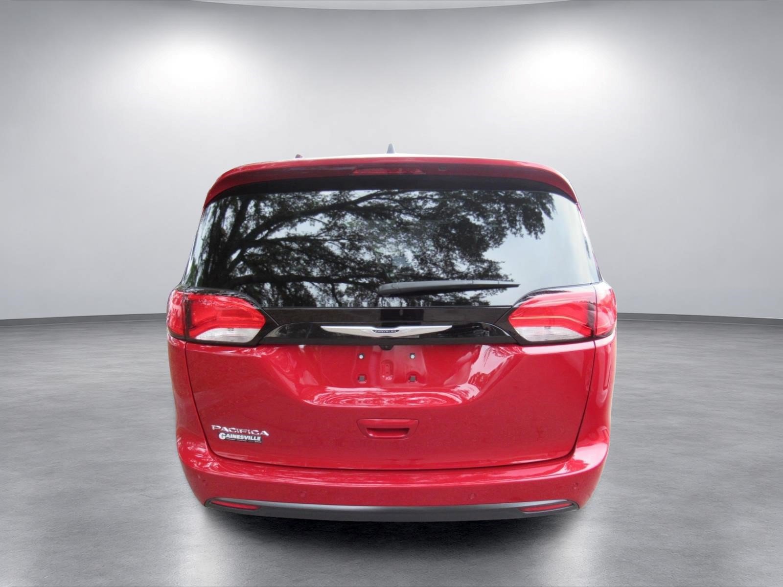 New 2027 Chrysler Pacifica LX FWD image 5