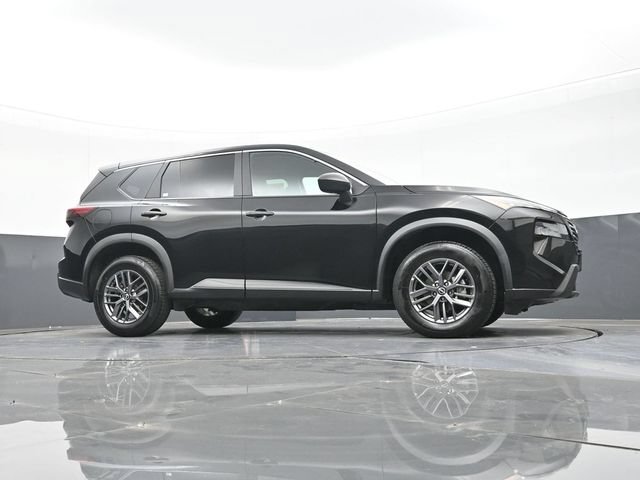 Used 2024 Nissan Rogue S AWD/4WD image 48