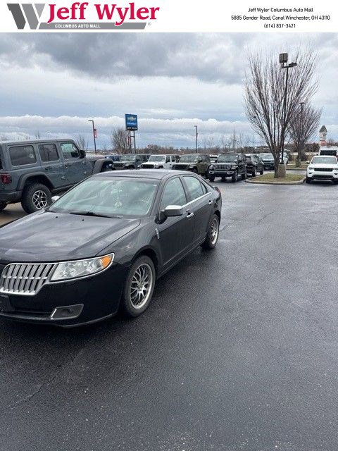 Used 2012 Lincoln MKZ image 1