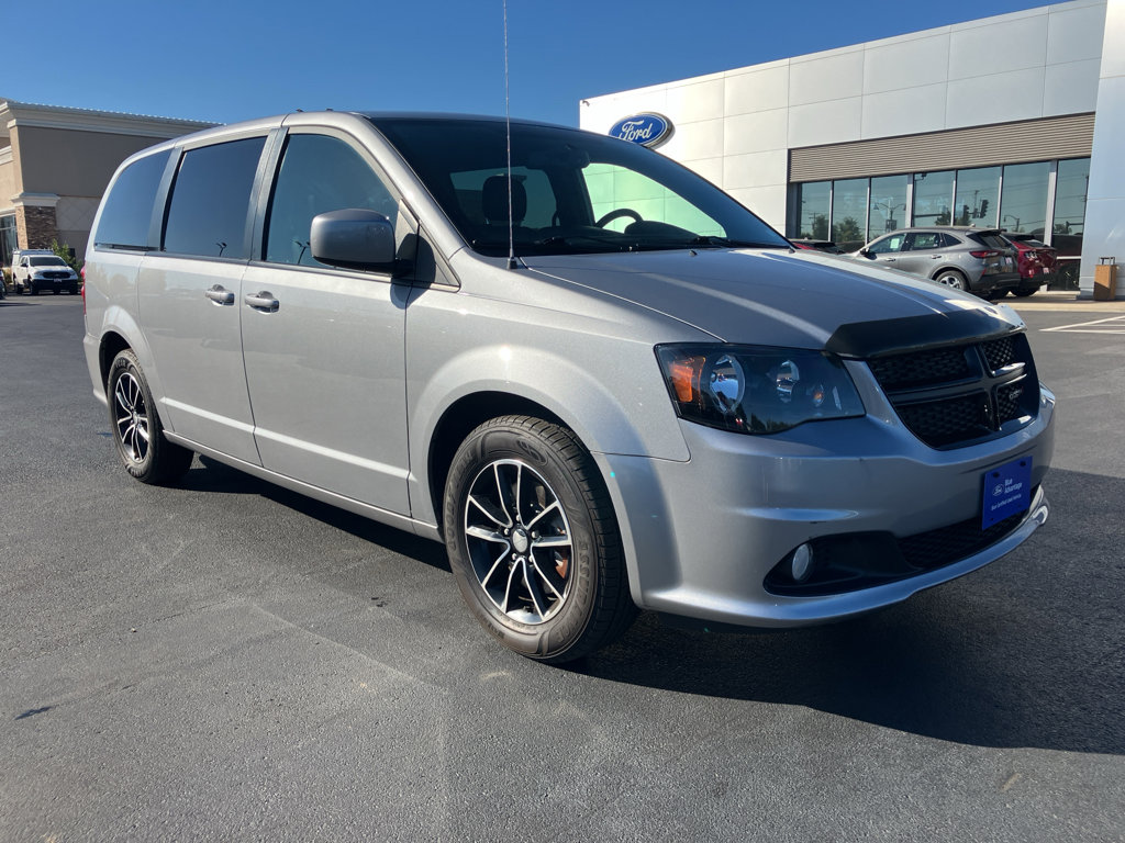Used 2018 Dodge Grand Caravan SXT w/ Blacktop Package
