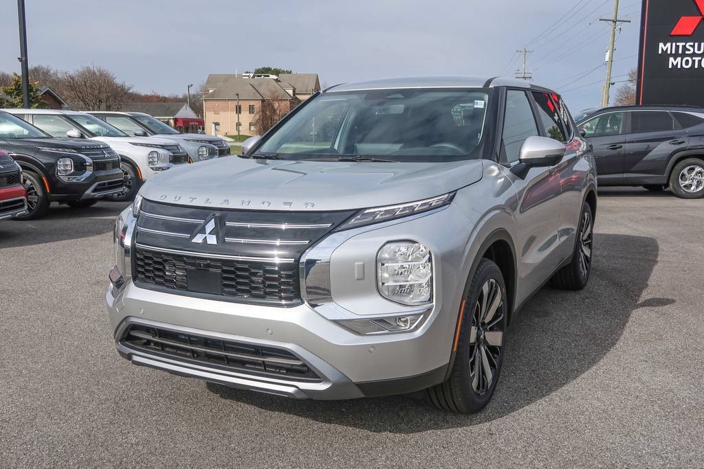 New 2026 Mitsubishi Outlander SE AWD/4WD image 4