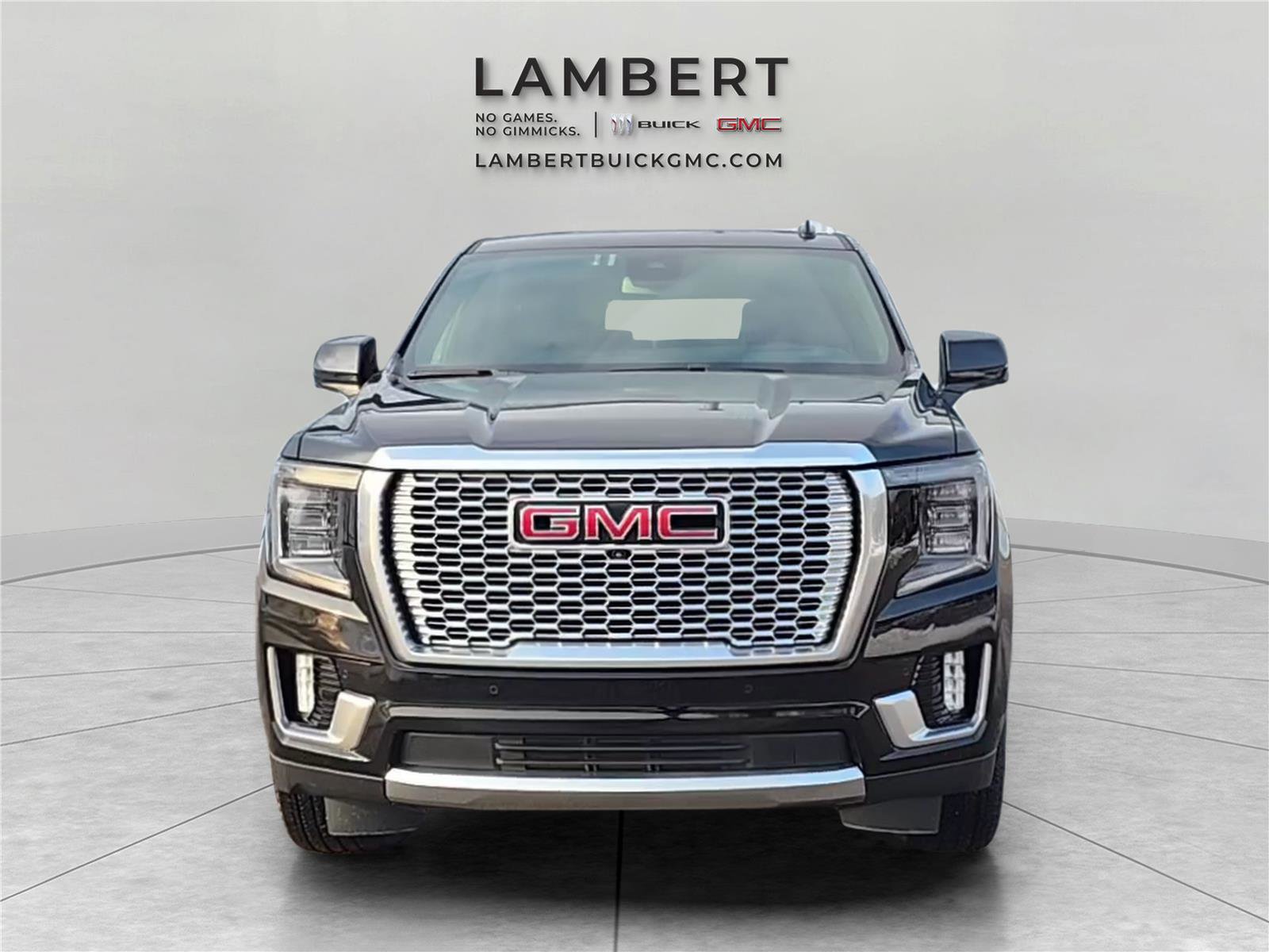 Used 2023 GMC Yukon XL Denali w/ LPO, Floor Liner Package AWD/4WD image 8