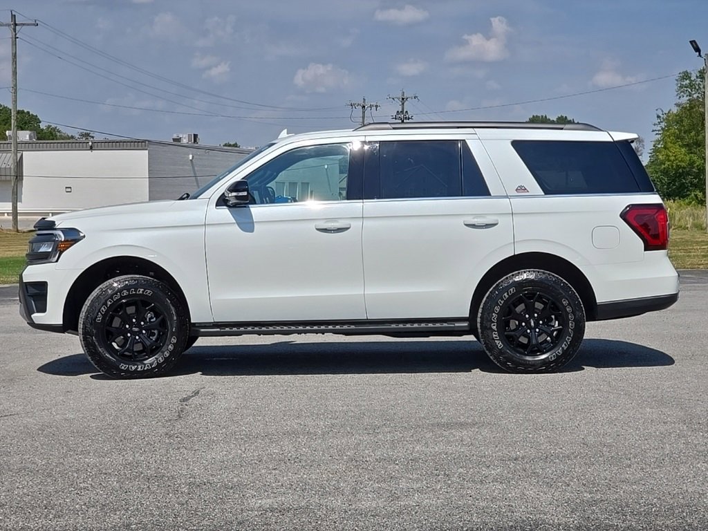 Used 2024 Ford Expedition Timberline image 4