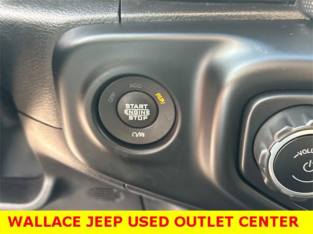 Used 2023 Jeep Gladiator Overland image 20