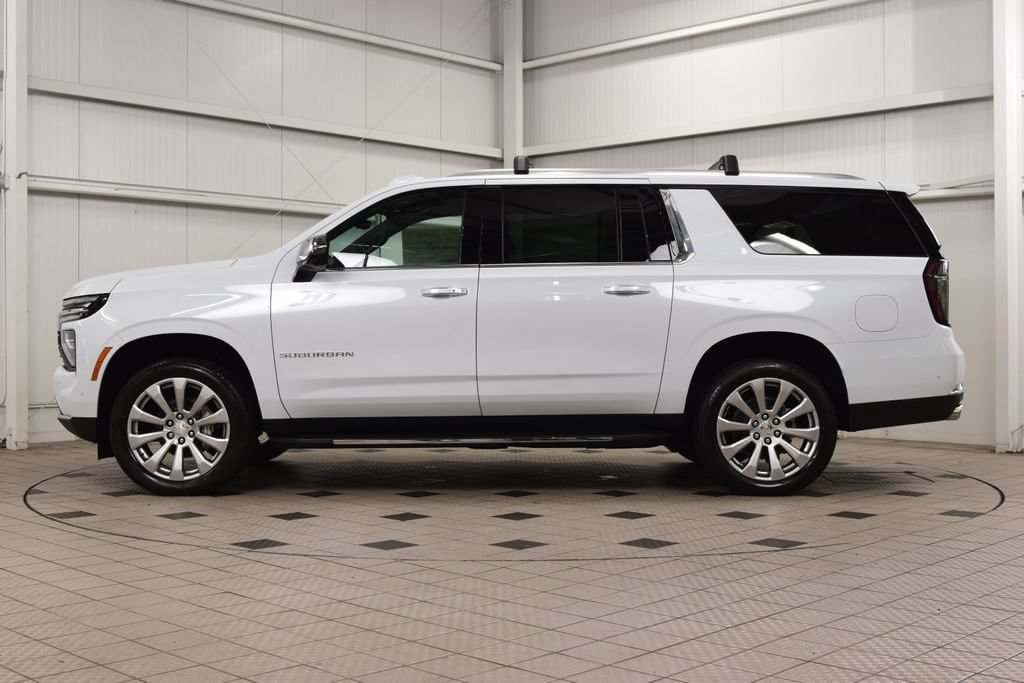 New 2026 Chevrolet Suburban Premier AWD/4WD image 4