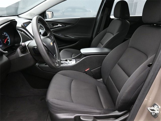 Certified 2024 Chevrolet Malibu LS image 10