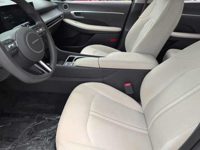 Used 2025 Hyundai Sonata SEL FWD image 24