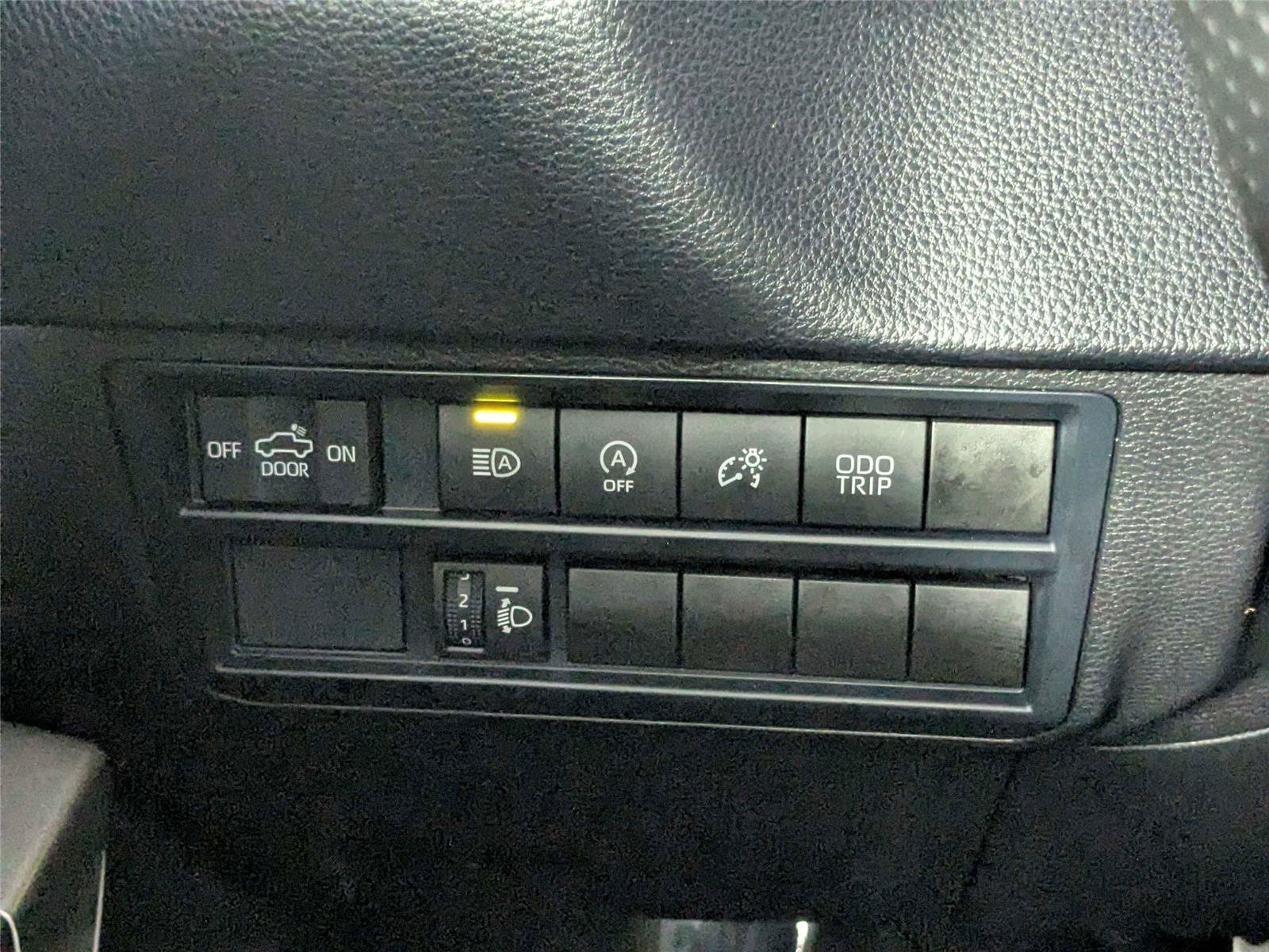 Used 2024 Toyota Tundra SR5 w/ TRD Sport Package AWD/4WD image 15