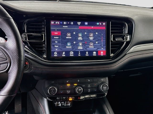 Used 2025 Dodge Durango GT RWD image 17