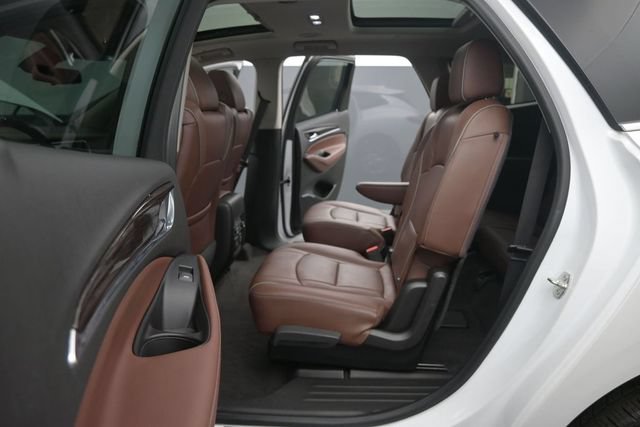 Used 2019 Buick Enclave Avenir w/ Avenir Technology Package AWD/4WD image 13