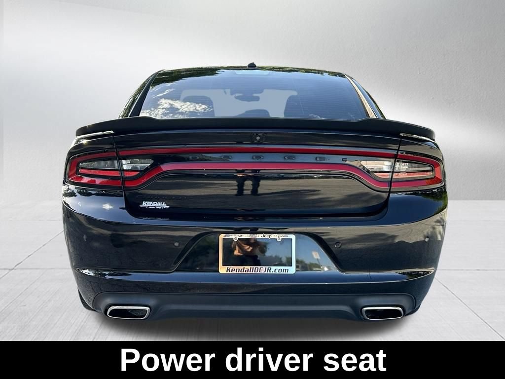 Used 2021 Dodge Charger SXT w/ Blacktop Package RWD image 7