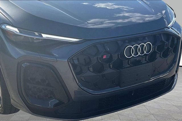 New 2026 Audi SQ5 Prestige AWD/4WD image 30