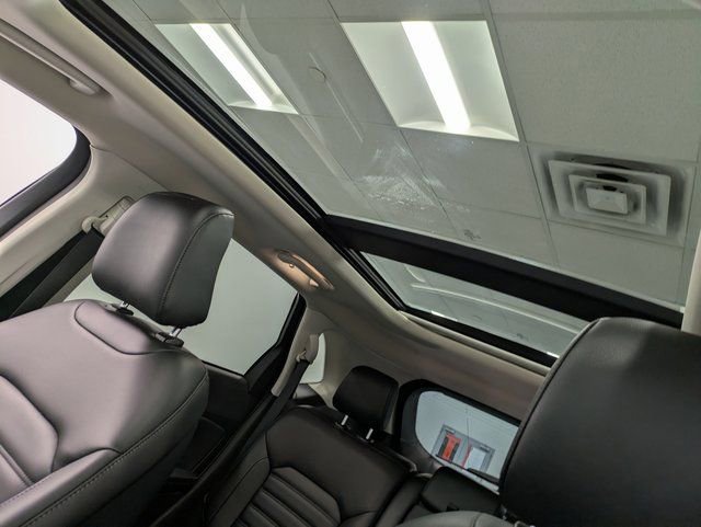 Used 2022 Ford Edge SEL w/ Convenience Package image 21