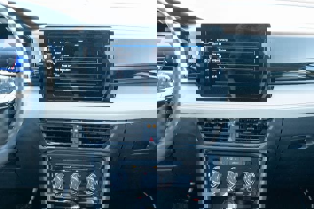 New 2026 Volkswagen Taos S image 33