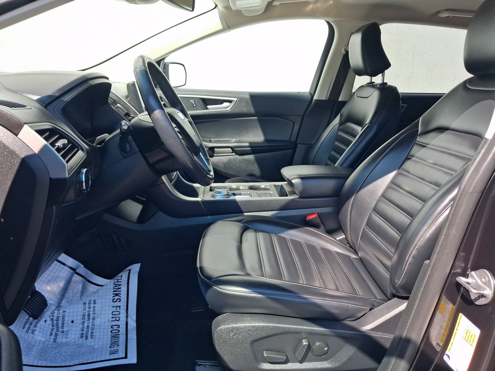 Used 2024 Ford Edge SEL AWD/4WD image 5