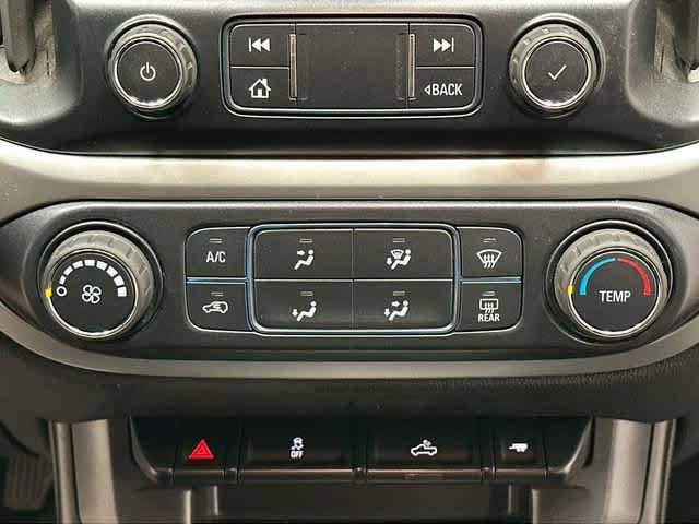 Used 2020 Chevrolet Colorado LT w/ LT Convenience Package AWD/4WD image 13