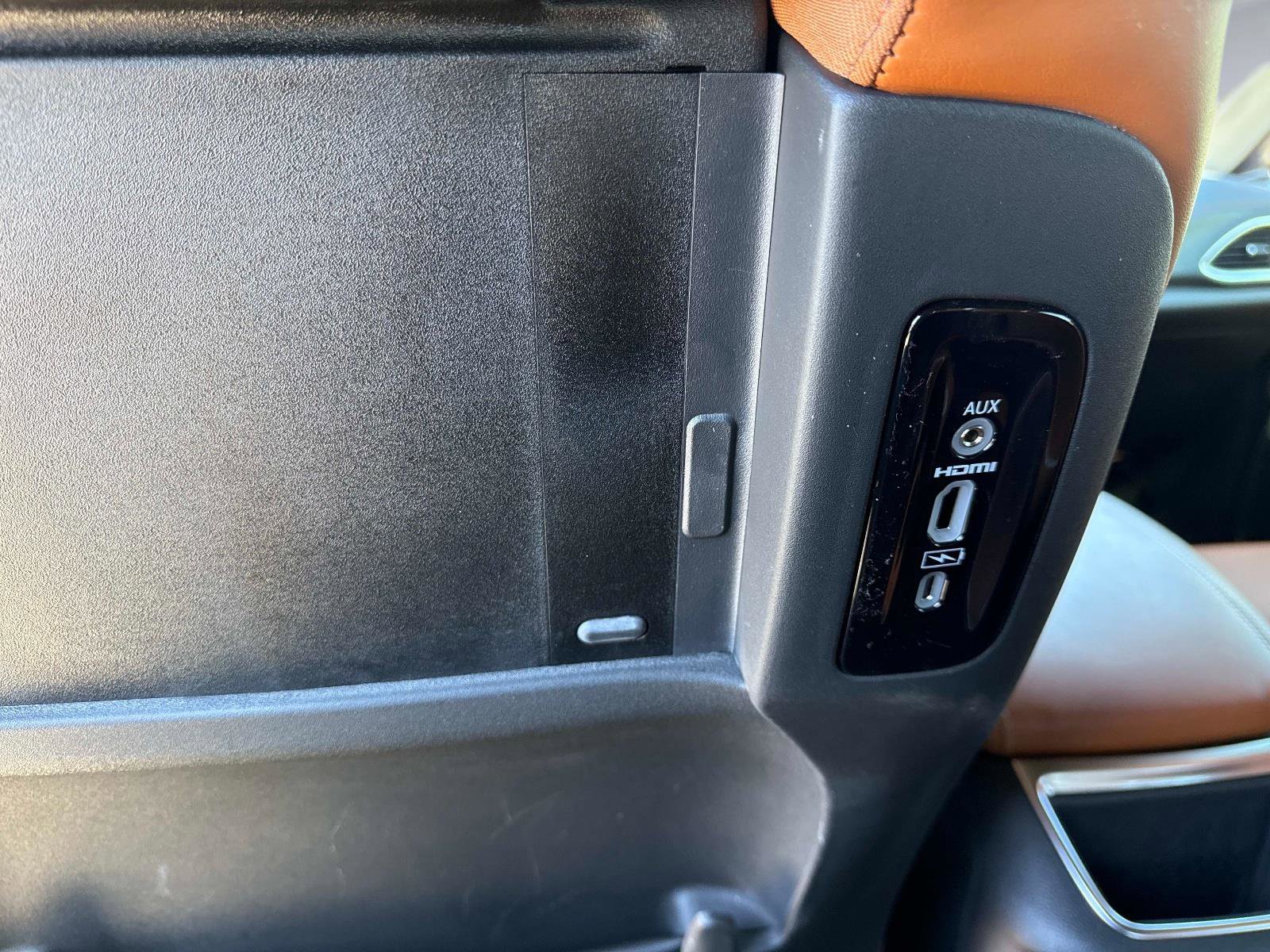 Used 2024 Chrysler Pacifica Pinnacle image 20