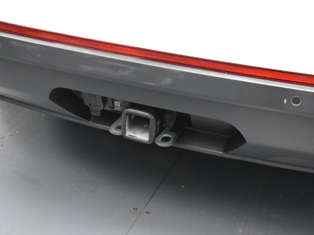 Used 2024 Volkswagen Atlas Cross Sport SE image 34