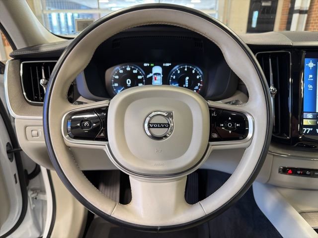 Used 2019 Volvo XC60 T5 Inscription w/ Protection Package image 15