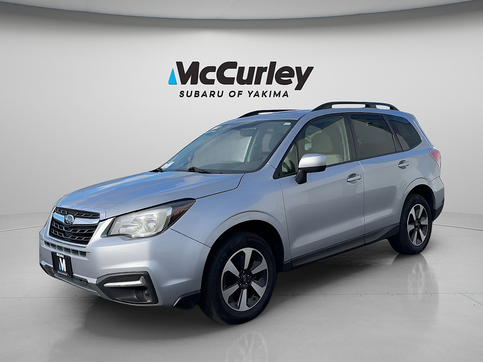 Used 2017 Subaru Forester 2.5i Premium w/ Popular Package #2A AWD/4WD image 1