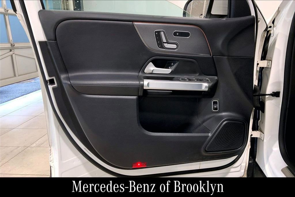 Certified 2021 Mercedes-Benz GLB 250 4MATIC image 24