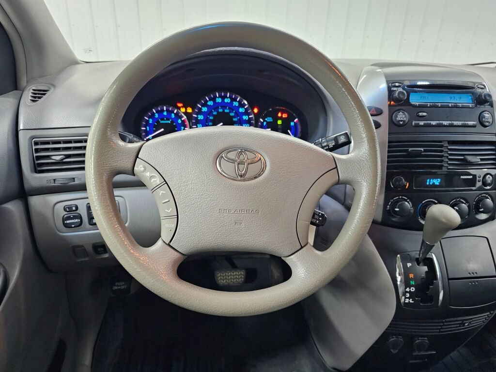Used 2006 Toyota Sienna LE FWD image 14