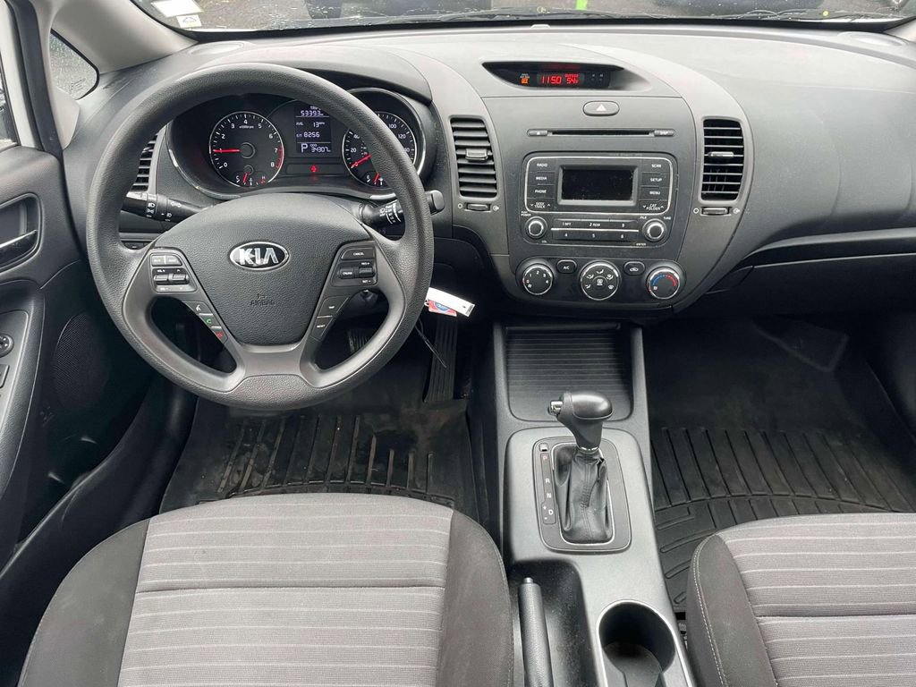 Used 2016 Kia Forte LX image 13