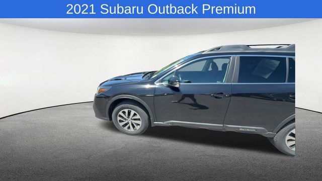 Used 2021 Subaru Outback Premium AWD/4WD image 4