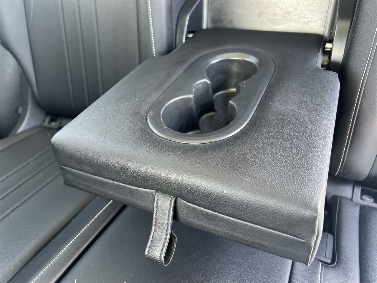 Used 2023 Volkswagen Tiguan SE image 21