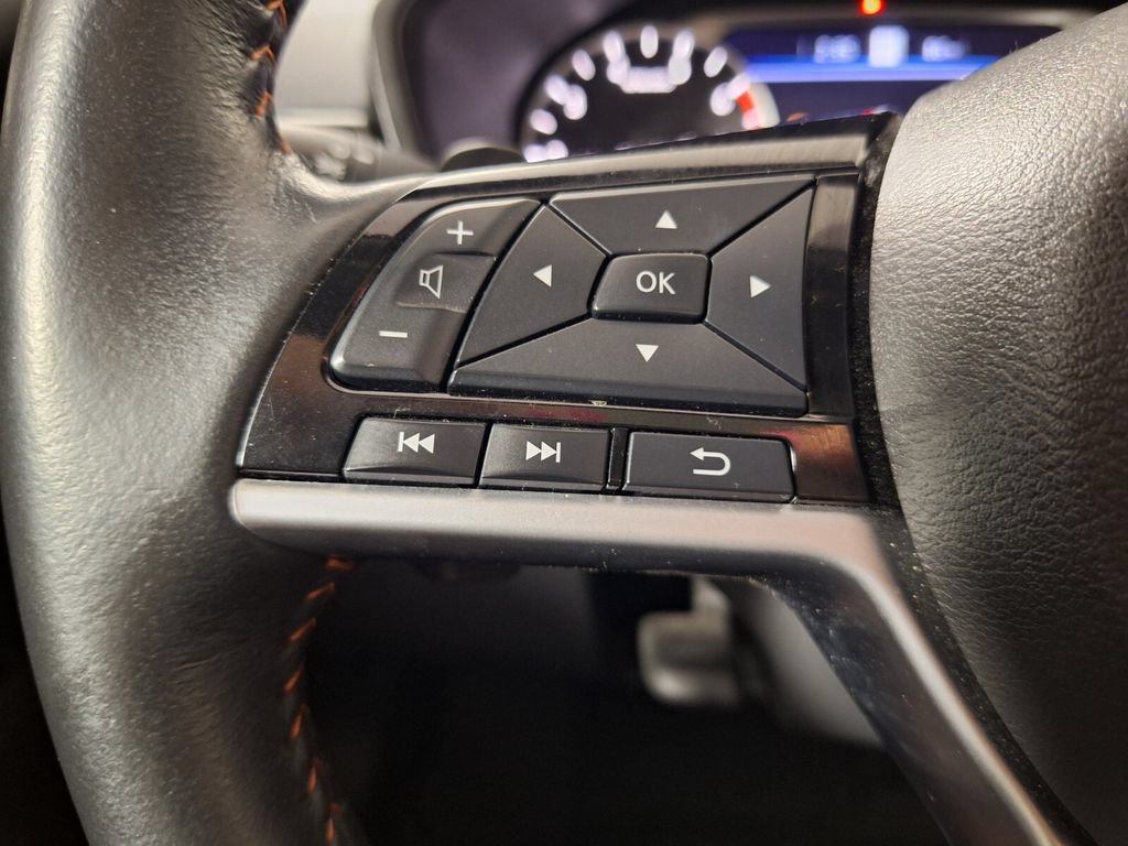 Used 2024 Nissan Altima 2.0 SR FWD image 21