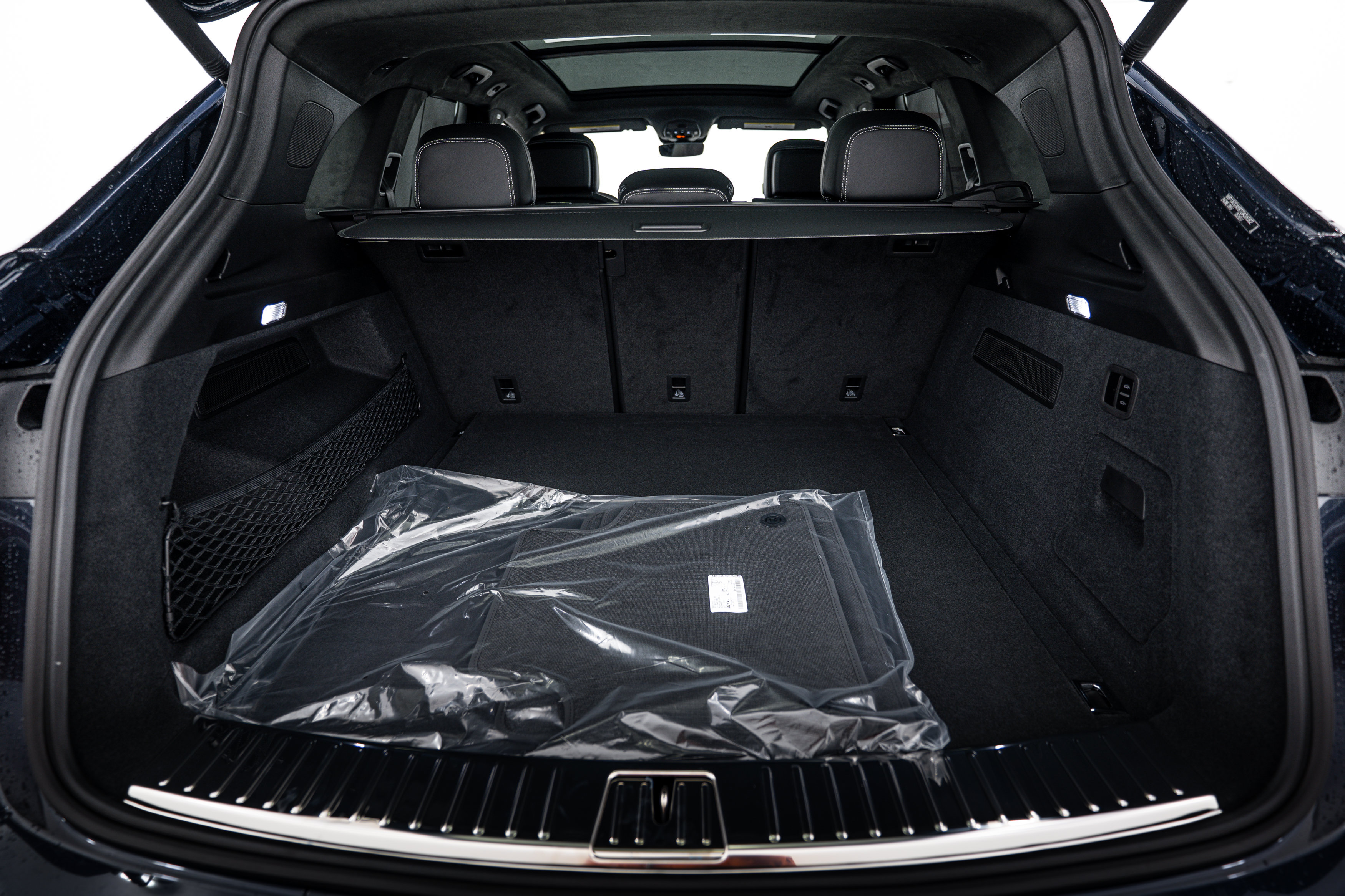 New 2026 Porsche Cayenne GTS AWD/4WD image 26