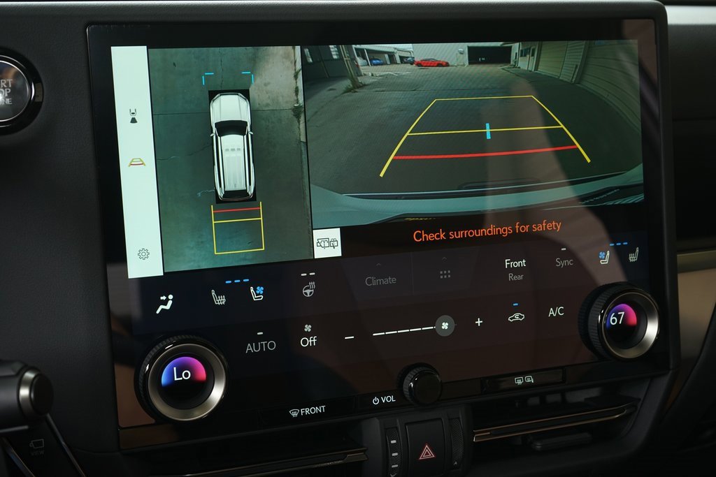 Used 2025 Lexus GX 550 image 11