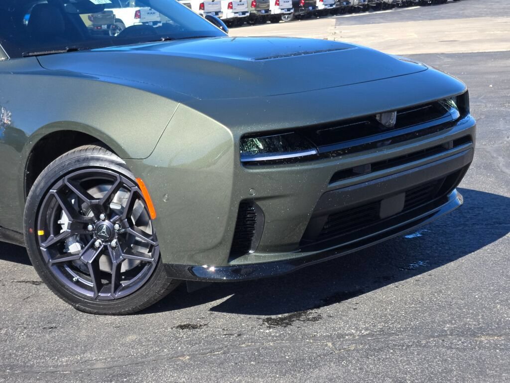 New 2026 Dodge Charger Scat Pack w/ Blacktop Package AWD/4WD image 2