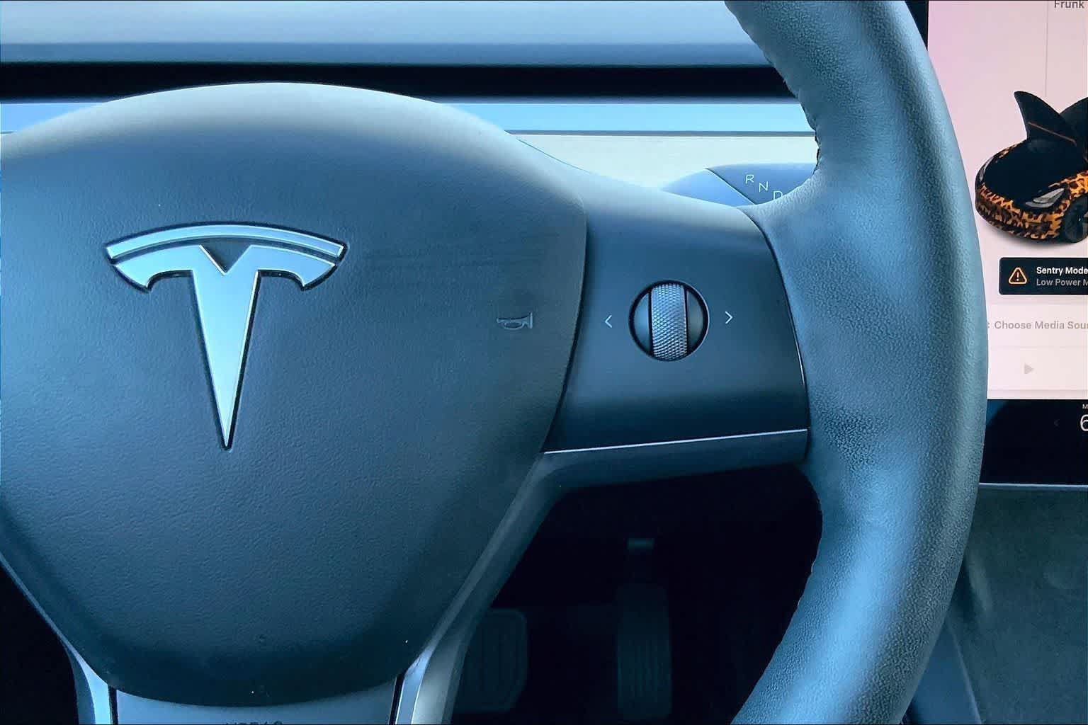 Used 2021 Tesla Model 3 Standard Range Plus RWD image 25
