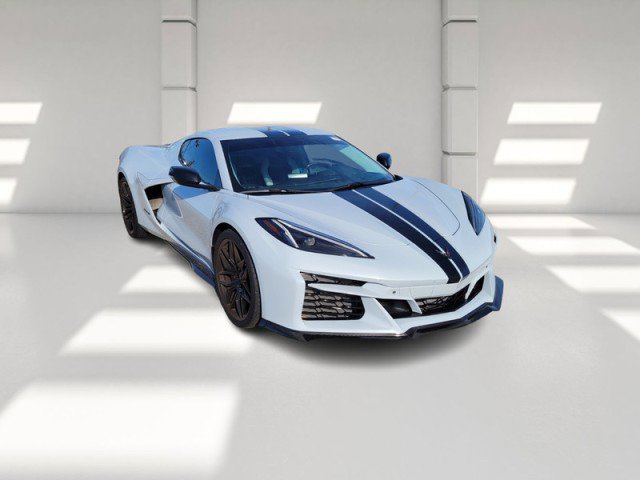 Used 2023 Chevrolet Corvette Z06 w/ Engine Appearance Package image 3