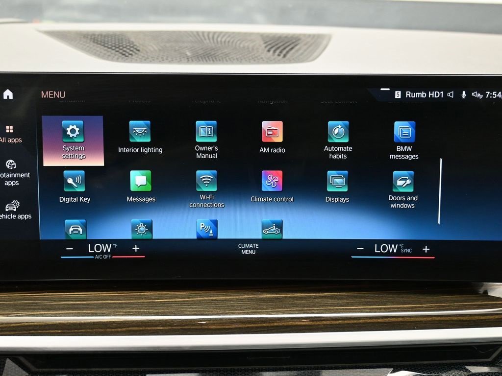 Used 2023 BMW X7 xDrive40i image 26