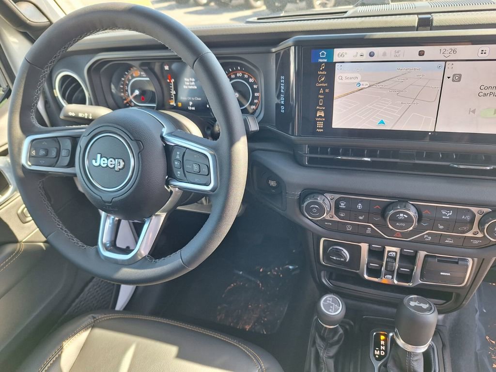 New 2026 Jeep Wrangler Unlimited Sahara AWD/4WD image 25