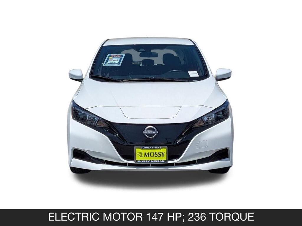 Used 2025 Nissan Leaf S FWD image 4