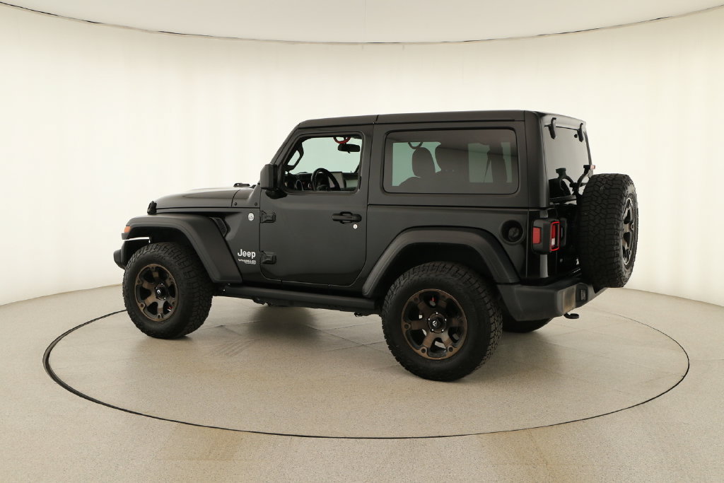 Used 2019 Jeep Wrangler Sport AWD/4WD image 3