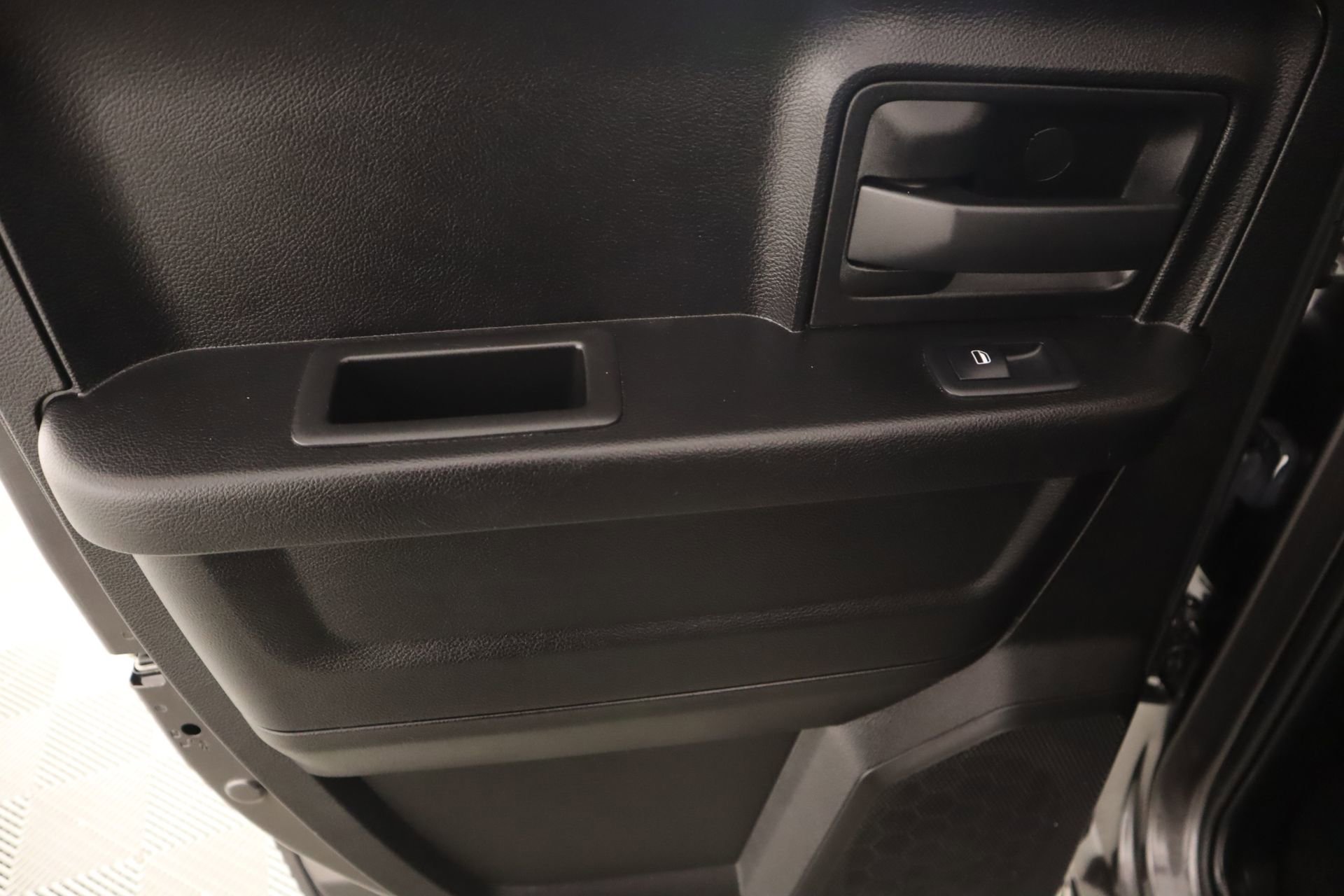 Used 2021 RAM 1500 Tradesman w/ Chrome Plus Package image 15