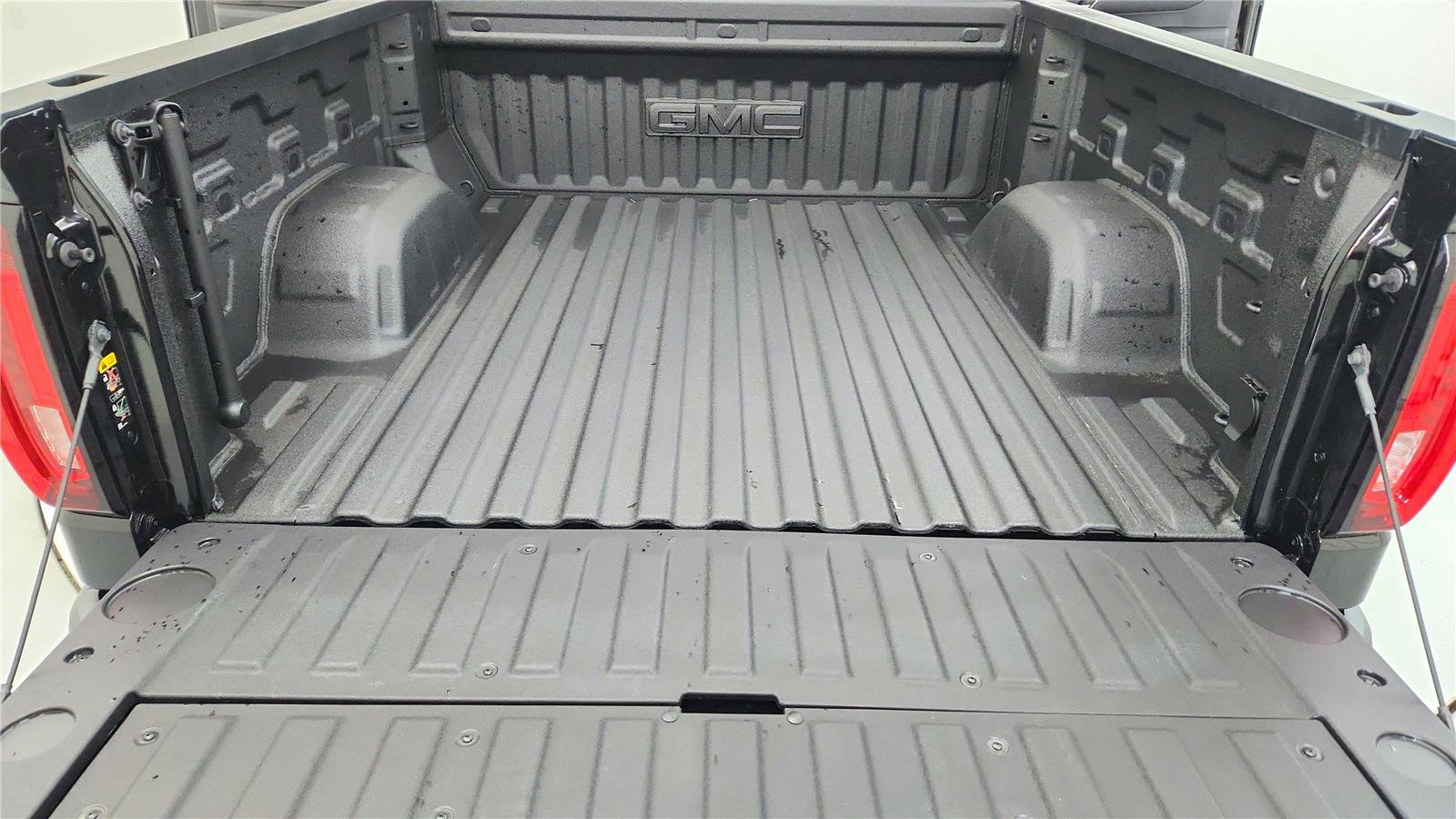 Used 2025 GMC Sierra 1500 Denali w/ Denali Reserve Package image 41